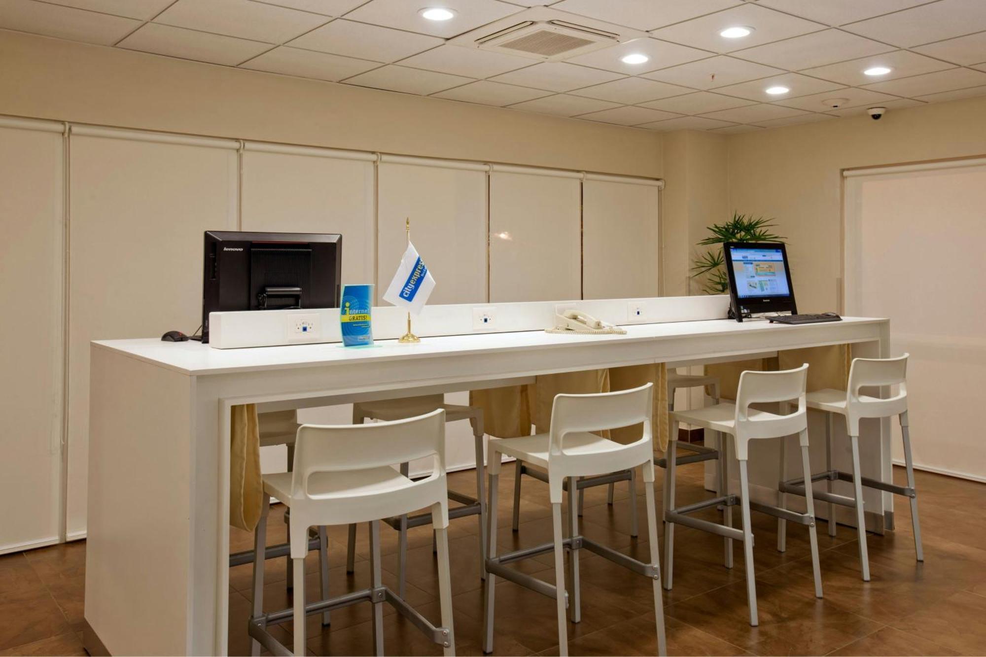 City Express By Marriott Ciudad Obregon Luaran gambar